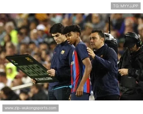 亚马尔是否被高估：媒体造星还是实力兑现