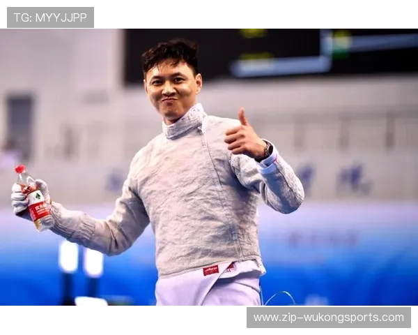 仲满家的刀法比他击剑还狠？