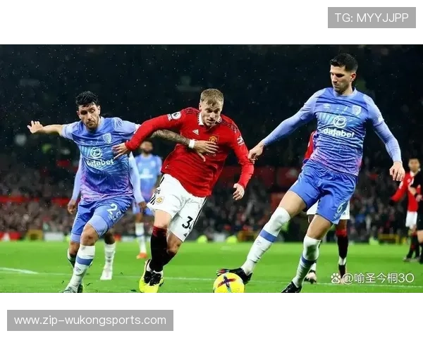 曼联防守体系漏洞频出，已对球队赛季稳定性造成实际影响